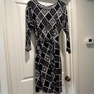 NWT Anne Klein Patterned Dress with 3/4 Sleeve